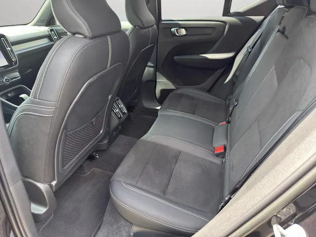 Volvo XC40 2.0 B4 MH Ultimate Dark AWD