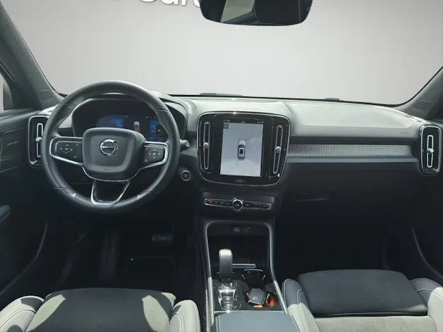 Volvo XC40 2.0 B4 MH Ultimate Dark AWD