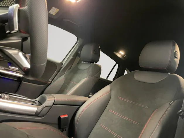 Mercedes-Benz GLA 250 4Matic 8G-DCT Swiss Star