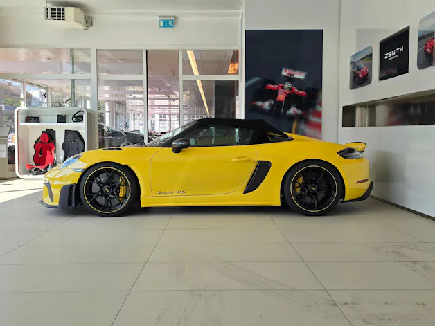 Porsche 718 Boxster Spyder RS PDK