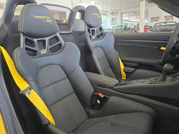 Porsche 718 Boxster Spyder RS PDK