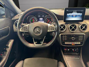 Mercedes-Benz GLA 200 AMG Line 7G-DCT
