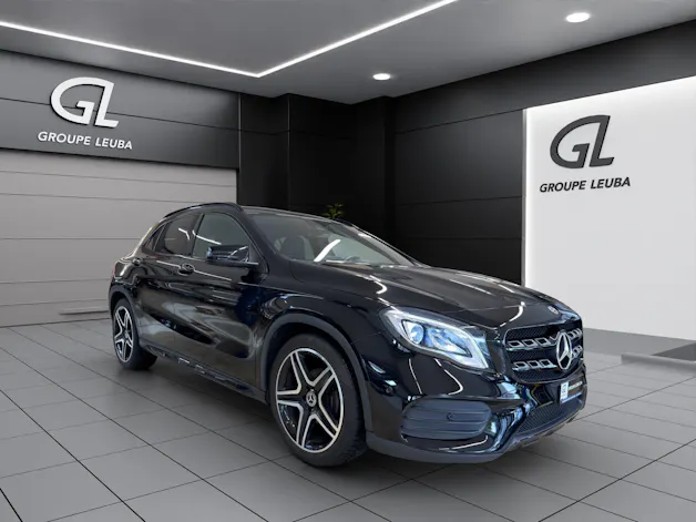 Mercedes-Benz GLA 200 AMG Line 7G-DCT