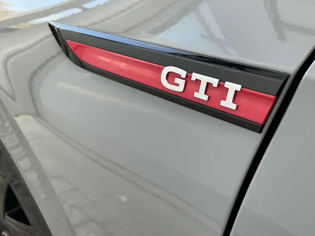 VW Golf 2.0 TSI GTI *** BLACK STYLE & HANDSCHALTUNG !!! ***