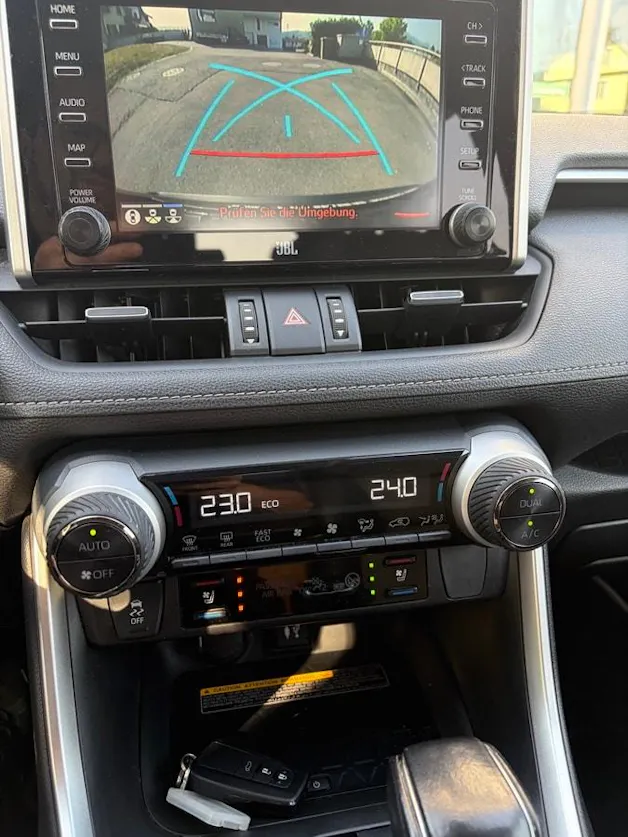 Toyota RAV-4 2.5 HSD Premium e-CVT 4WD