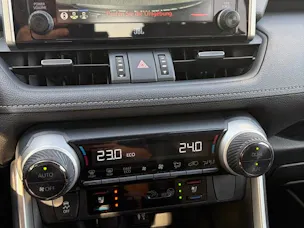 Toyota RAV-4 2.5 HSD Premium e-CVT 4WD