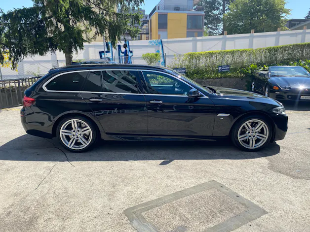 BMW 535i Touring xDrive Steptronic