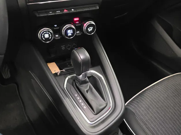Renault Clio 1.6 E-Tech Intens