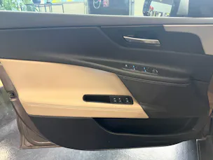 Jaguar XE 20d Prestige Automat