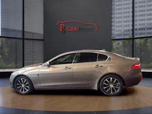 Jaguar XE 20d Prestige Automat