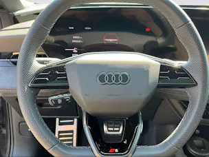 Audi S6 e-tron Avant quattro