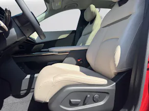 MAZDA CX-6e