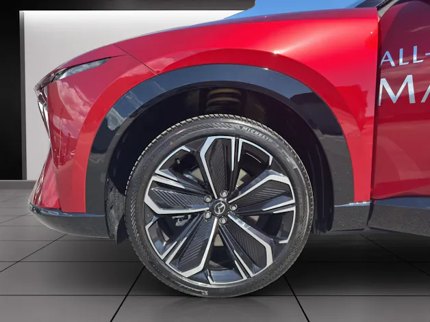 Mazda CX-6e