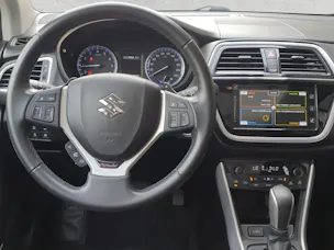 Suzuki SX4 S-Cross 1.4 T Piz Sulai Top Hybrid 4x4