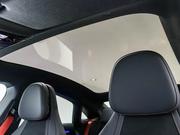 Mercedes-Benz CLA 220 4MATIC