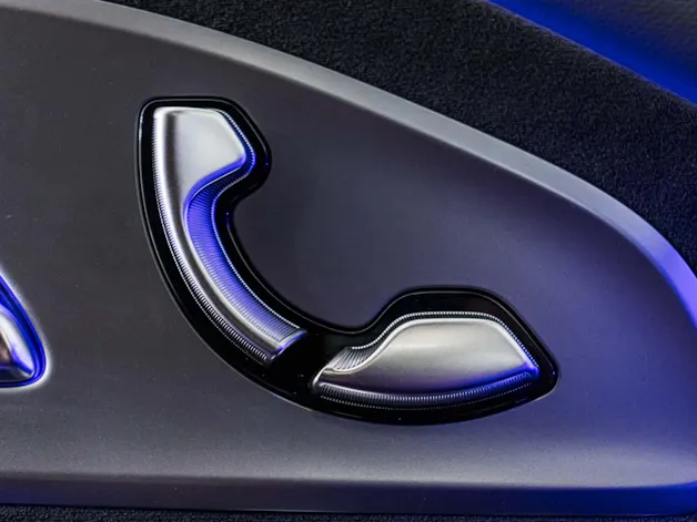 Mercedes-Benz CLA 220 4MATIC