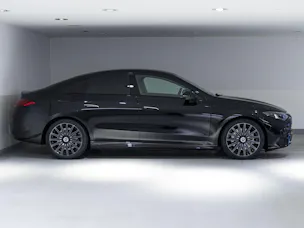 MERCEDES-BENZ CLA 220 4MATIC