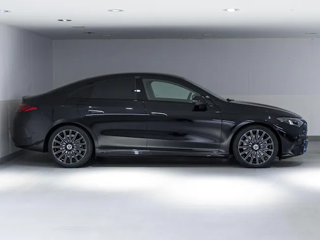 Mercedes-Benz CLA 220 4MATIC