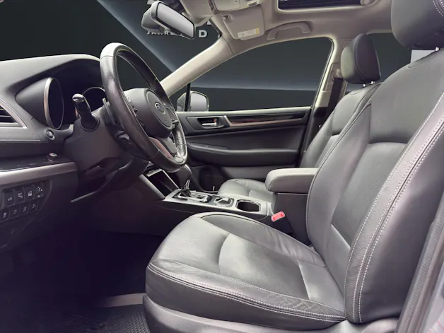 Subaru Outback 2.5i Luxury