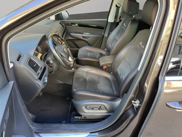 SEAT Alhambra 2.0 TSI 220 FR-Line DSG