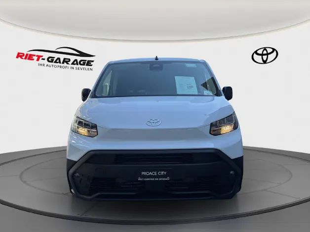 Toyota PROACE CITY Van L1 1.2 Active