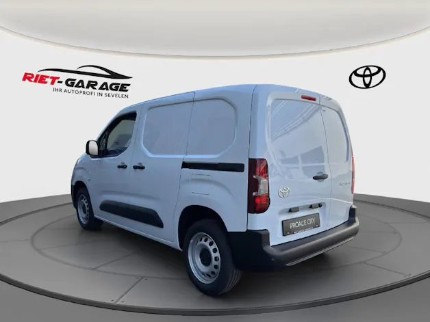 Toyota PROACE CITY Van L1 1.2 Active