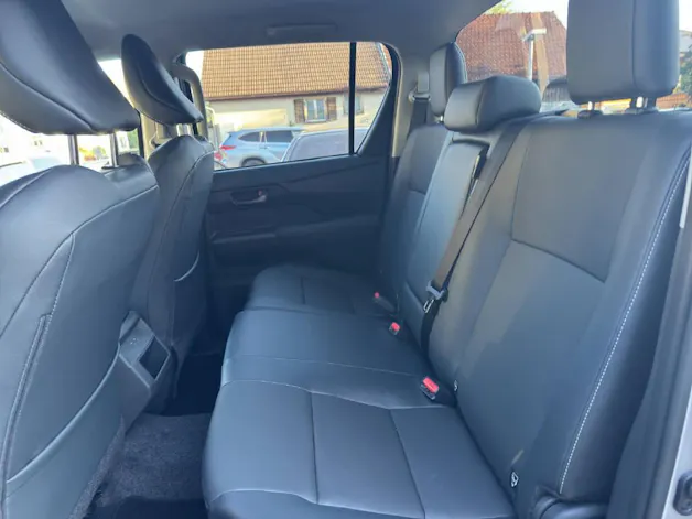 Toyota Hilux Double Cab.-Pick-up 2.8 D-4D MHEV 204 Style