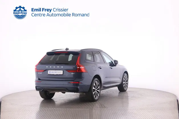 VOLVO XC60 2.0 B4 MH Plus Dark AWD
