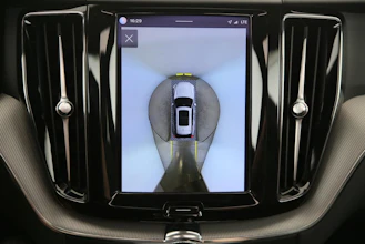 https://vehicle.imgix.net/4431732/bfe4fdea-3dfc-4cc7-9bf8-a78910cabd7e.jpg