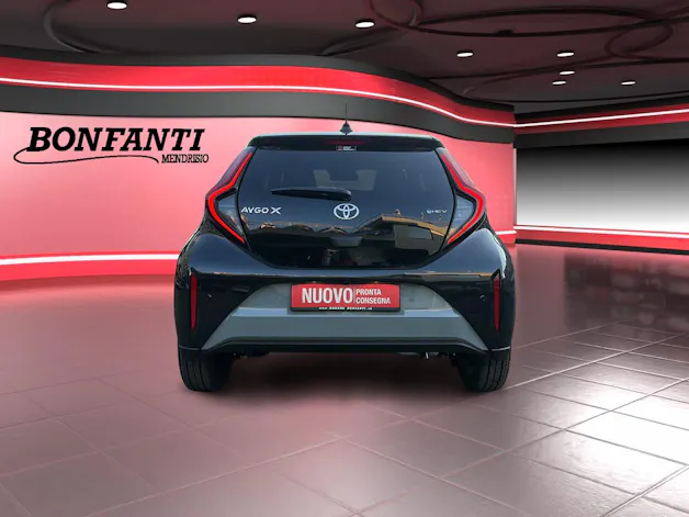 Toyota Aygo X 1.5 VVT-i HSD Trend
