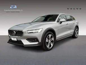 Volvo V60 Cross Country 2.0 B4 Plus AWD