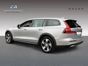 Volvo V60 Cross Country 2.0 B4 Plus AWD