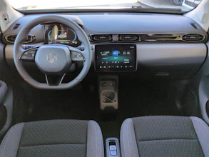 https://vehicle.imgix.net/4431778/e8eb710a-280d-40d7-8623-32412d839ea0.jpg
