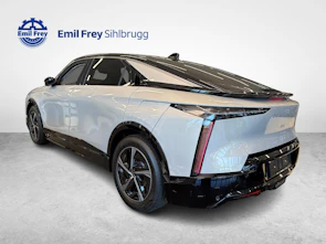 Fahrzeugbild DS AUTOMOBILES No8 E-Tense Pallas