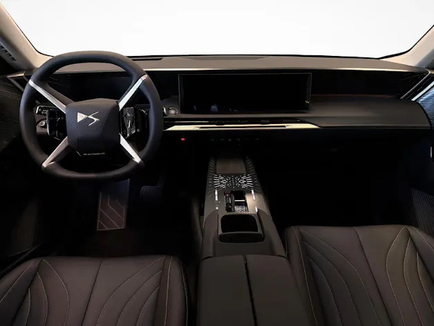 DS No8 E-Tense Pallas