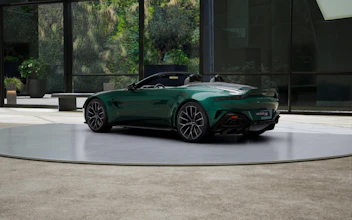 https://vehicle.imgix.net/4431798/d0685bc4-8947-4640-9c64-4bedf5452067.jpg
