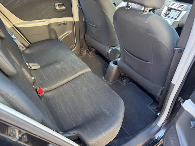 Toyota Yaris 1.3i Linea Luna