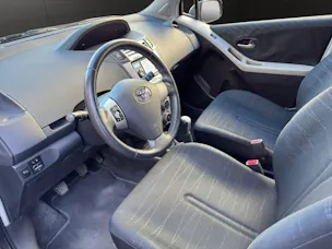 Toyota Yaris 1.3i Linea Luna