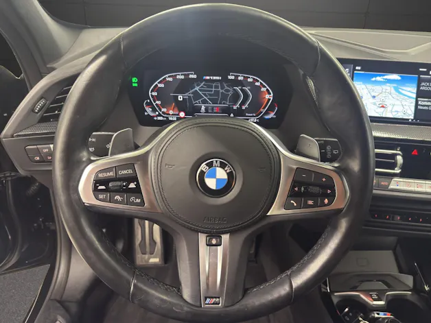 BMW M135i xDrive EDITION COLORVISION