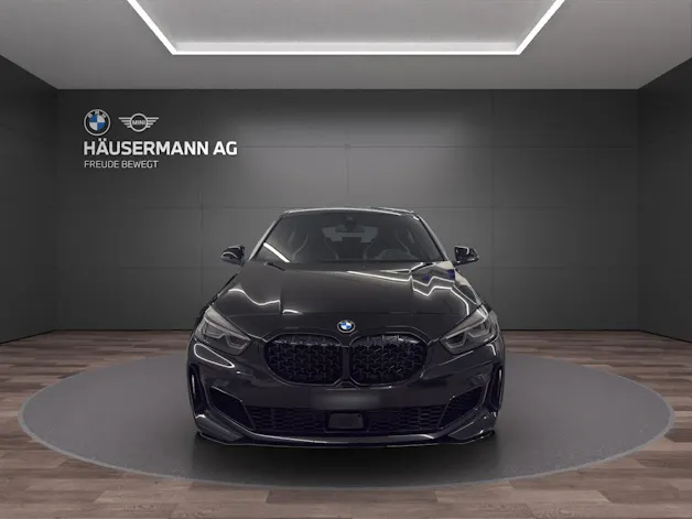 BMW M135i xDrive EDITION COLORVISION