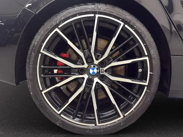 BMW M135i xDrive EDITION COLORVISION