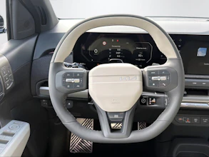 https://vehicle.imgix.net/4431914/61b4c8cc-3e72-44cb-8cb4-b46faeed0924.jpg