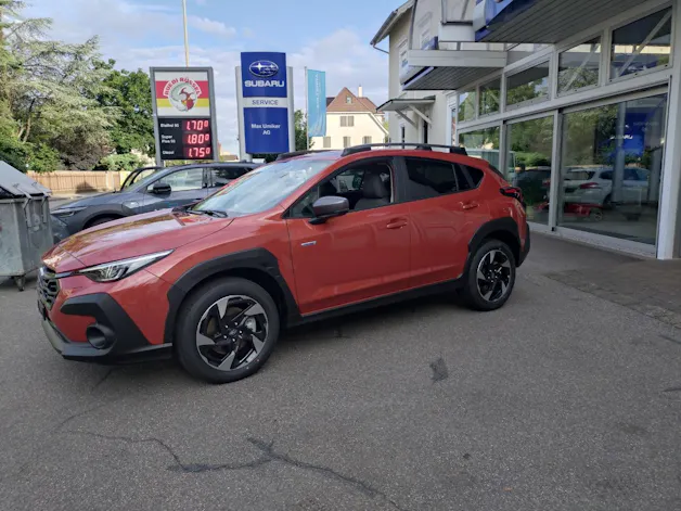 Subaru Crosstrek 2.0i e-Boxer Swiss Plus