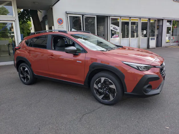 Subaru Crosstrek 2.0i e-Boxer Swiss Plus