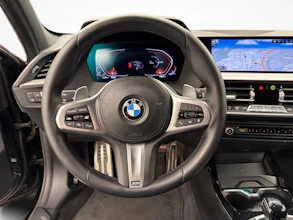 https://vehicle.imgix.net/4431971/138e87c4-1a64-41d0-8e15-40fd3e691f96.jpg