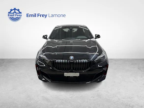 https://vehicle.imgix.net/4431971/22c082fd-2210-4d7c-853d-0b713ba56b4e.jpg