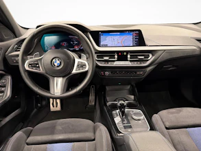 https://vehicle.imgix.net/4431971/3fcffcf6-3399-4d74-bbc0-14cf15202911.jpg