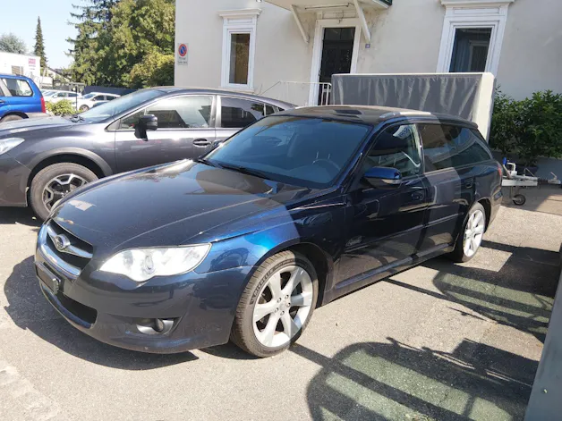 Subaru Legacy Station 2.0i Swiss