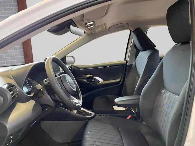 Toyota Yaris 1.5 VVT-i HSD Comfort