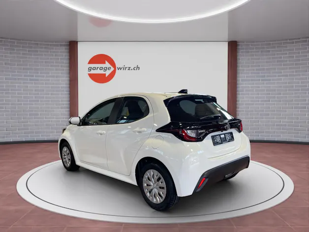 Toyota Yaris 1.5 VVT-i HSD Comfort